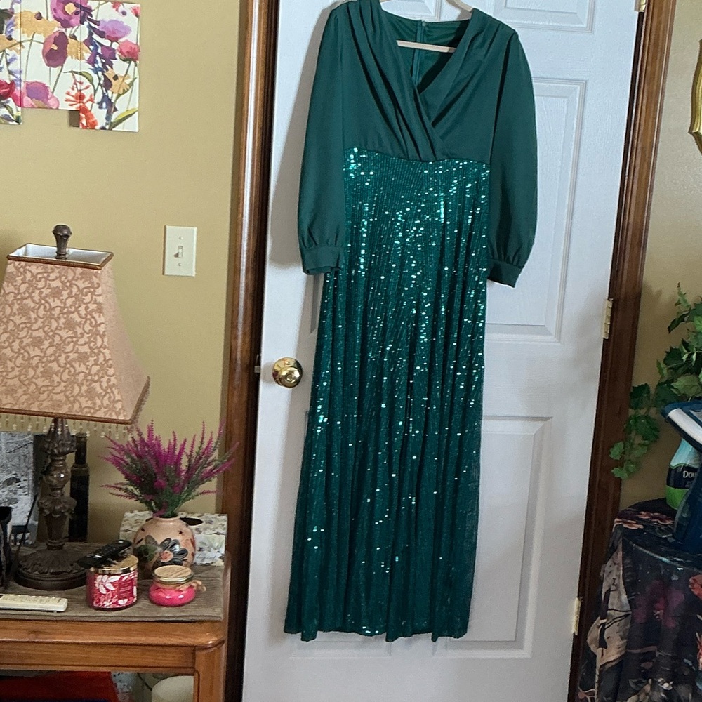 Source Unknown Green Sequin Jumpsuit - image 1